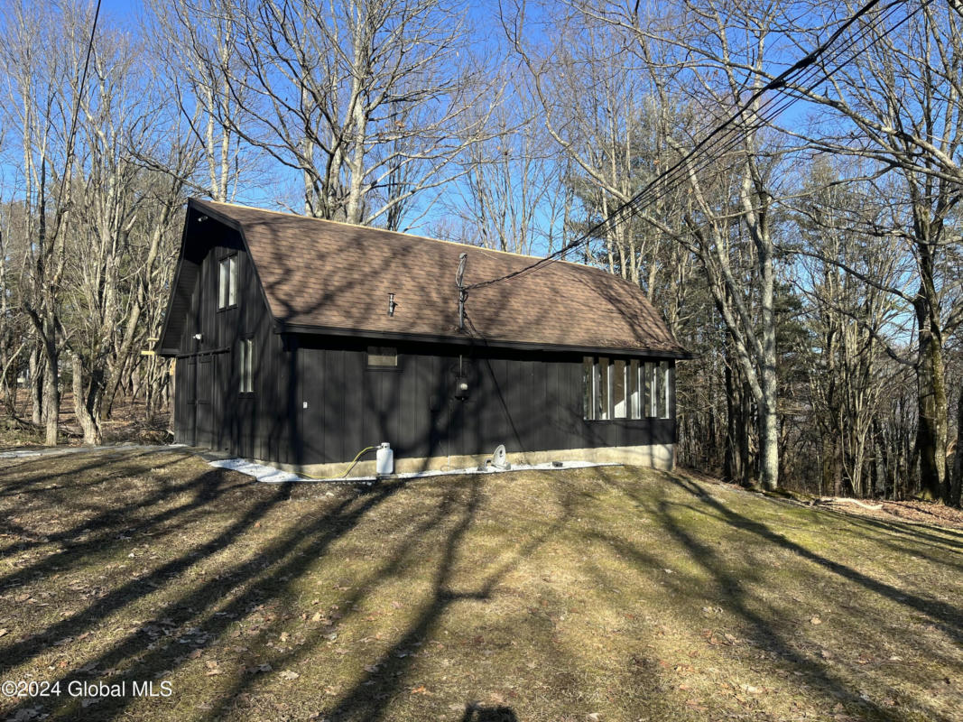 563 COUNTY ROUTE 34, CHATHAM, NY 12060, photo 1 of 9