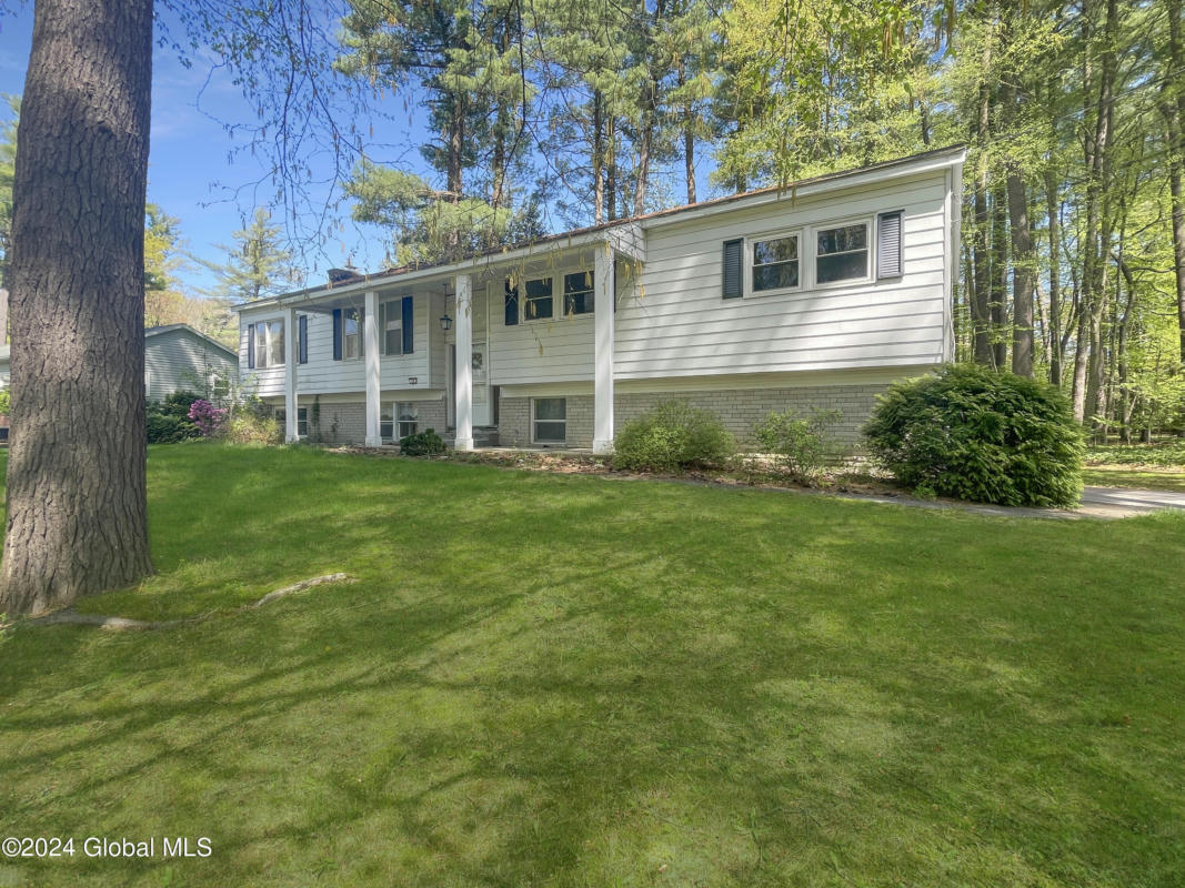 36 PAR DEL RIO, CLIFTON PARK, NY 12065, photo 1 of 14