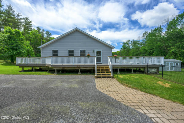 745 SNYDERTOWN RD, CRARYVILLE, NY 12521 - Image 1